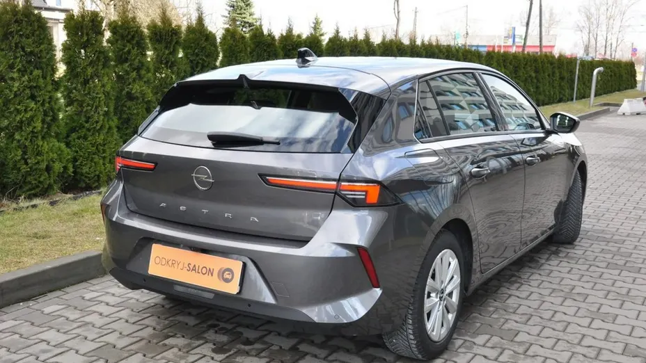 OPEL Astra -