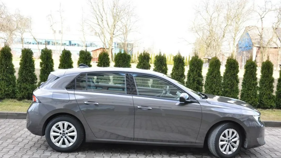 OPEL Astra -