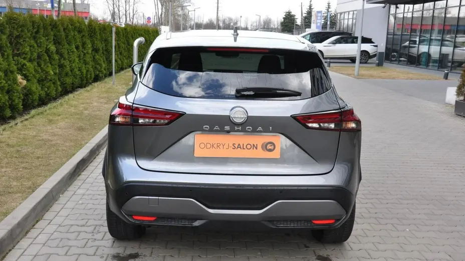 NISSAN Qashqai -