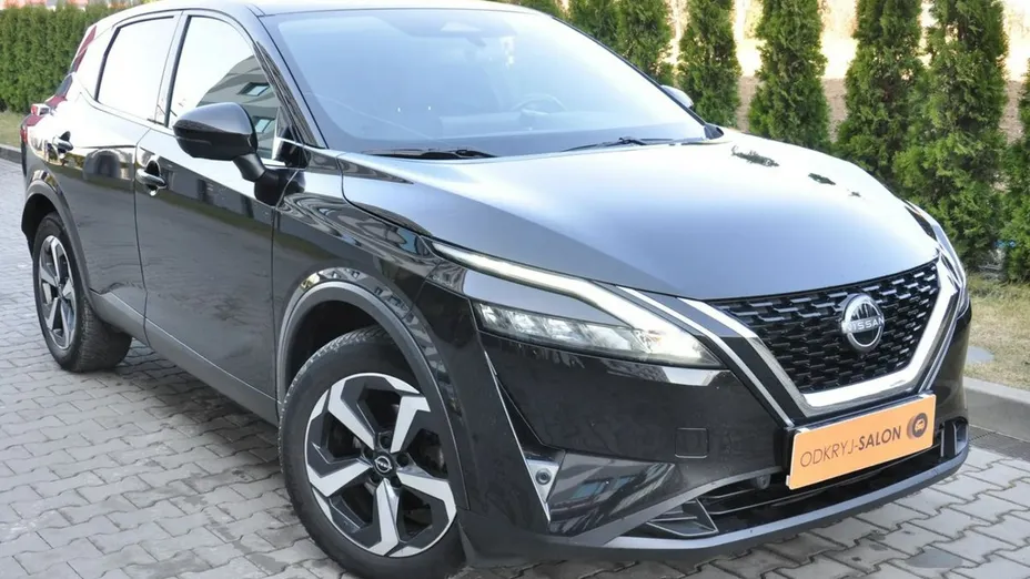 NISSAN Qashqai -