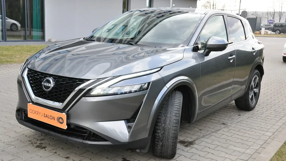 NISSAN Qashqai -