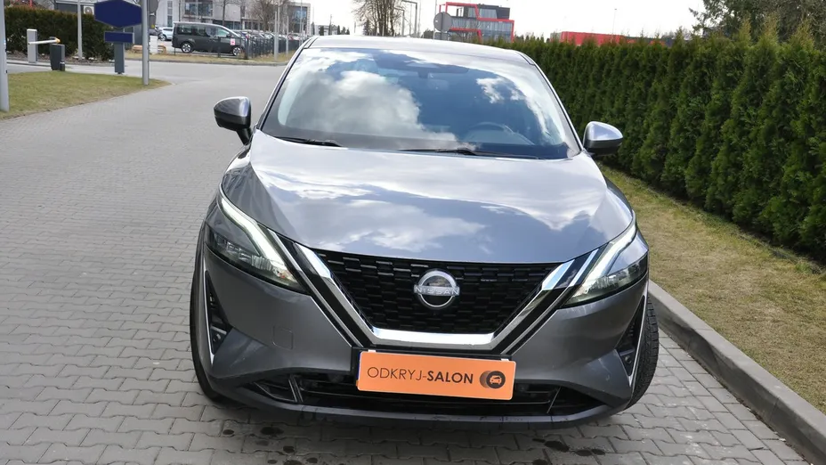 NISSAN Qashqai -