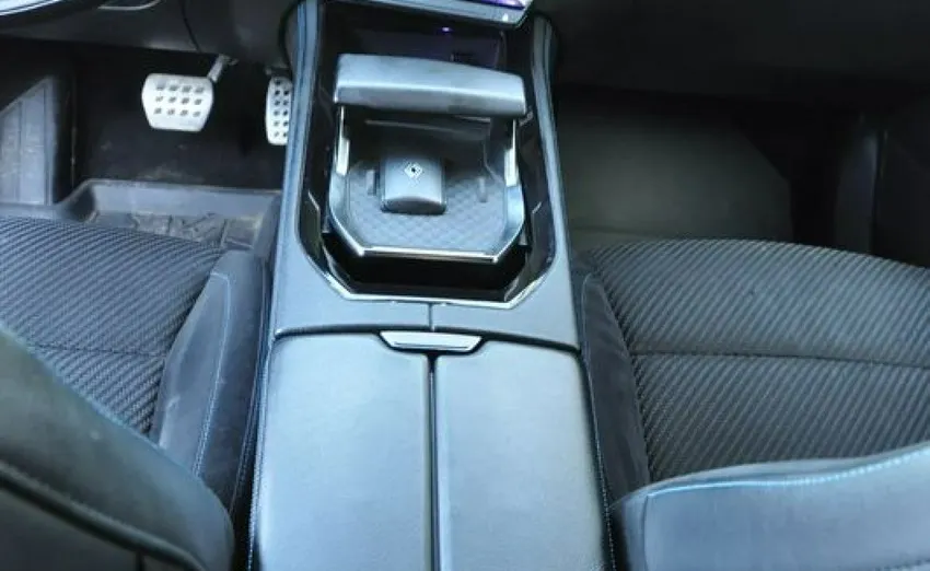 RENAULT Austral -