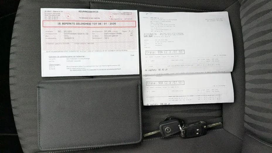 OPEL Zafira -
