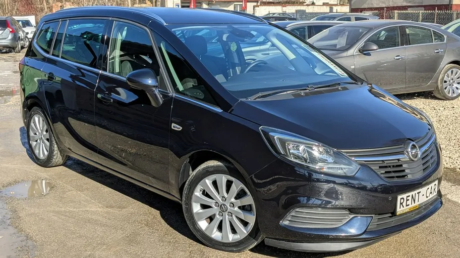 OPEL Zafira -