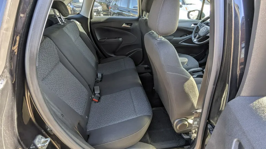 OPEL Crossland X -
