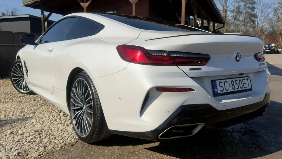 BMW Seria 8 -