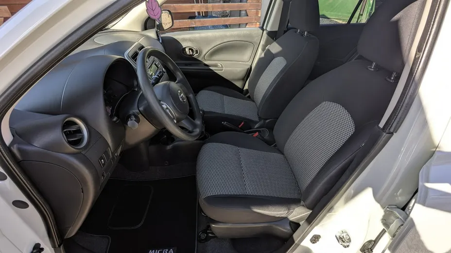 NISSAN Micra -