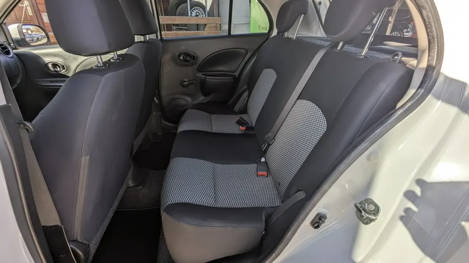NISSAN Micra -