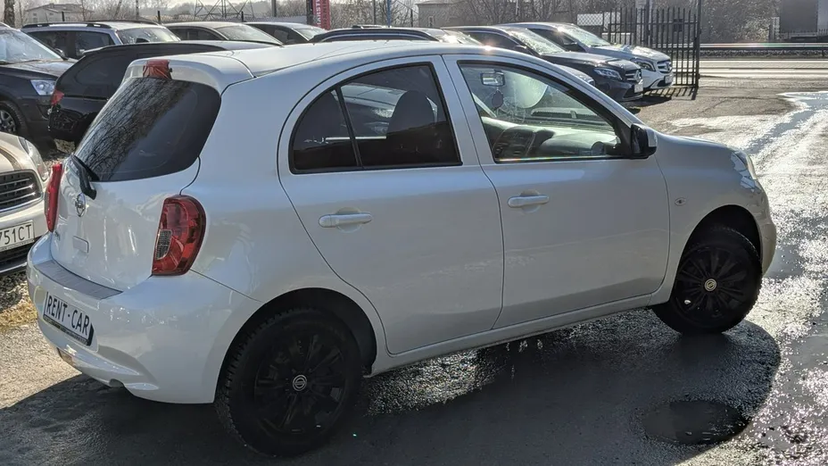 NISSAN Micra -