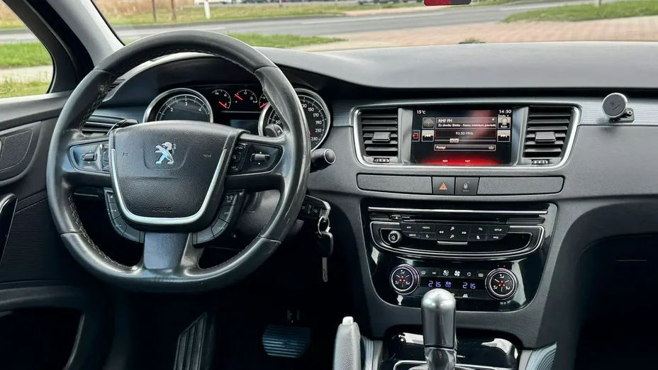 PEUGEOT 508 -