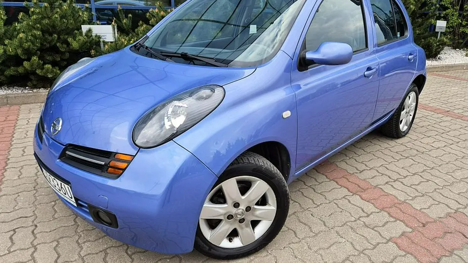 NISSAN Micra -