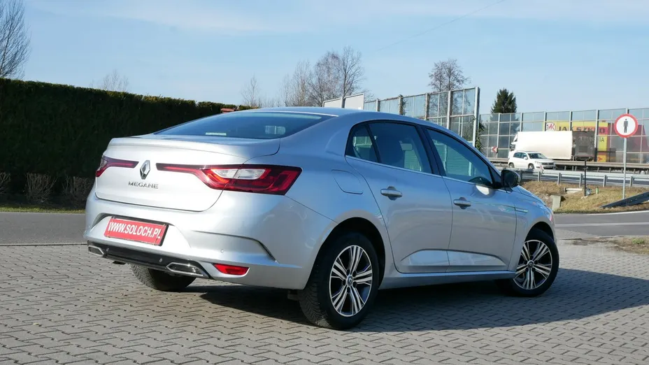 RENAULT Megane -