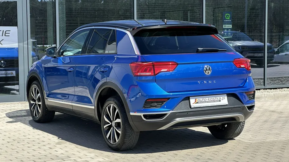 VOLKSWAGEN T-ROC -