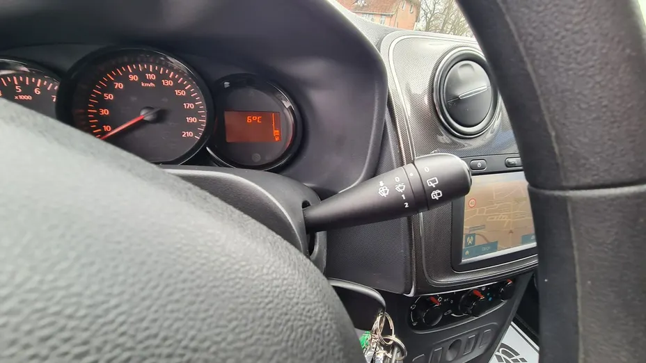 DACIA Sandero -
