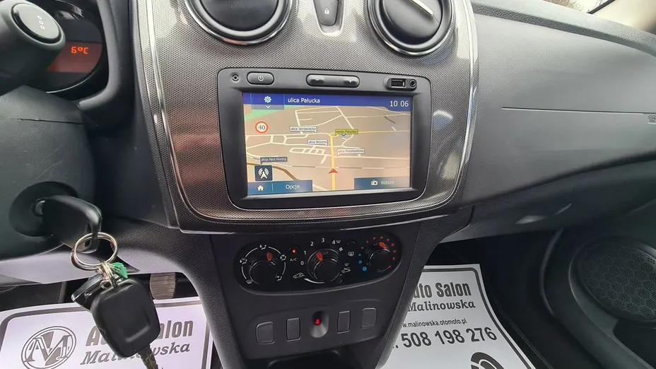 DACIA Sandero -