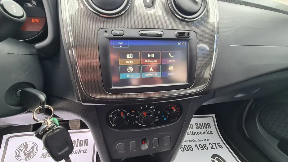 DACIA Sandero -