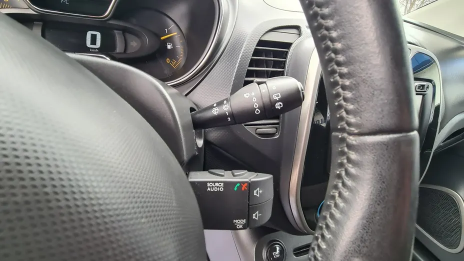 RENAULT Captur -