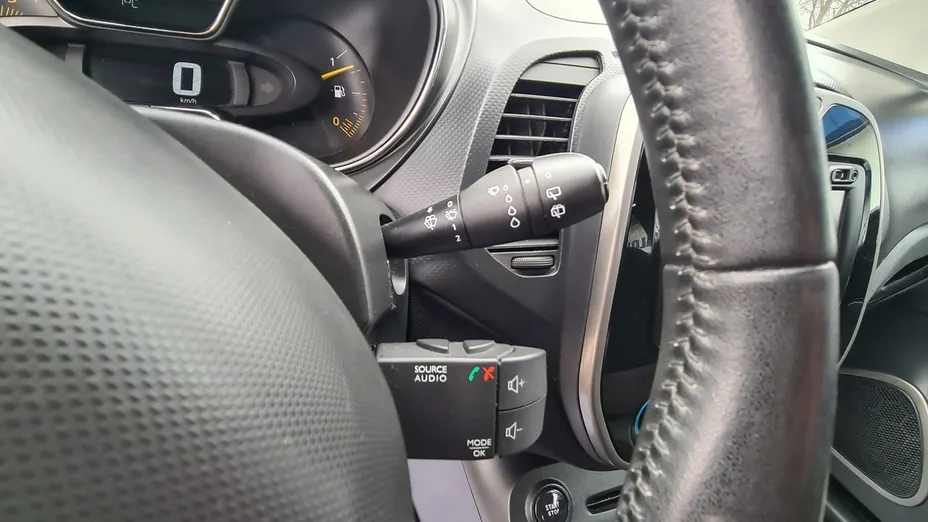RENAULT Captur -