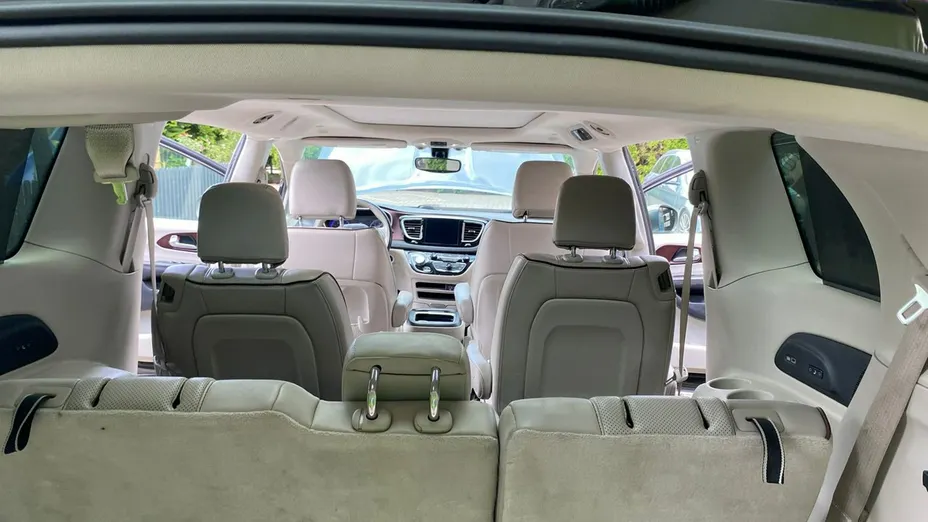CHRYSLER Pacifica -