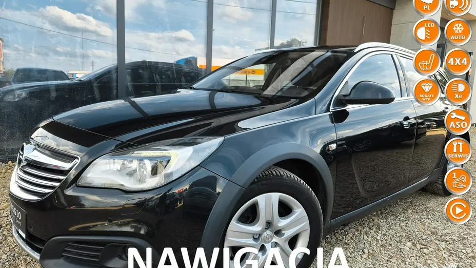 OPEL Insignia -
