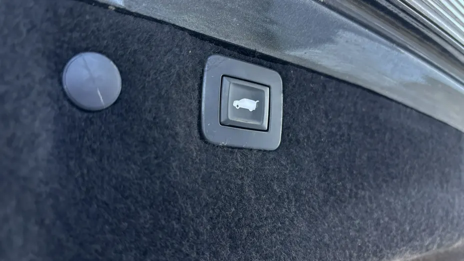 OPEL Insignia -
