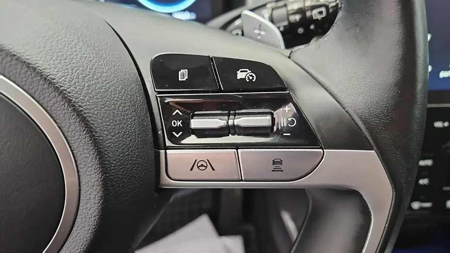 HYUNDAI Tucson -