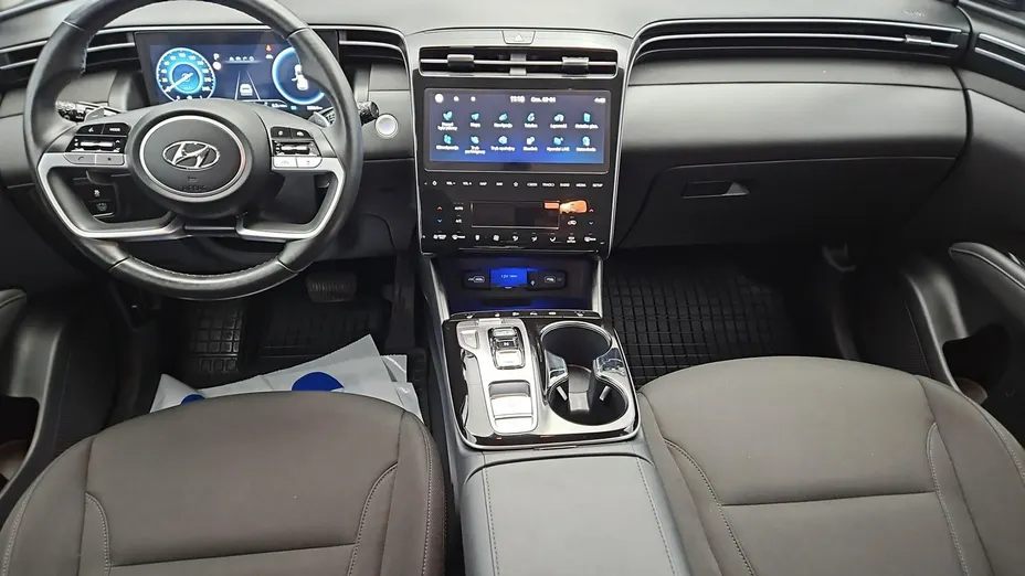 HYUNDAI Tucson -