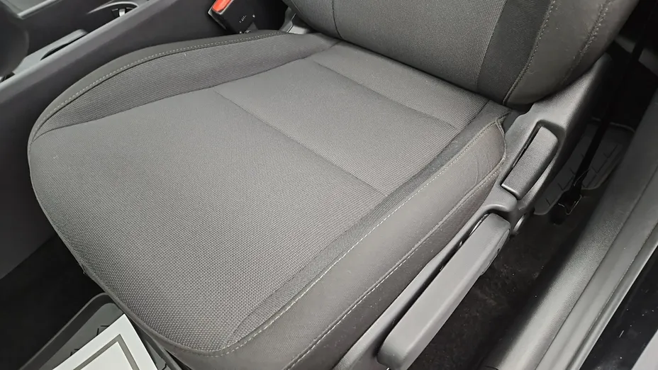 HYUNDAI Kona -