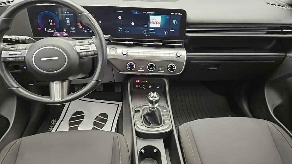 HYUNDAI Kona -