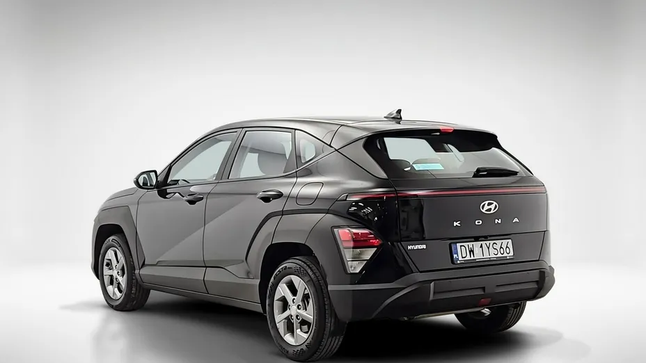 HYUNDAI Kona -