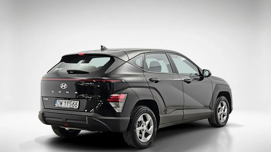 HYUNDAI Kona -