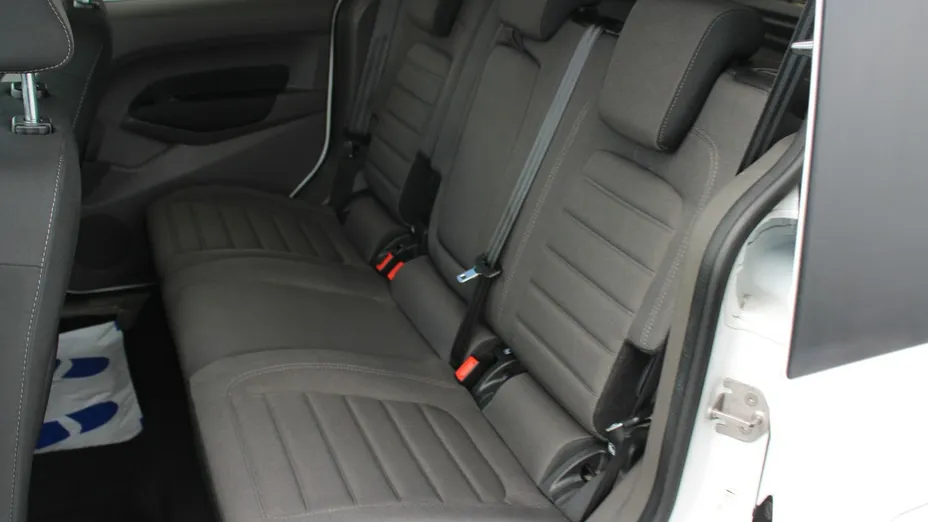 FORD Tourneo Connect -