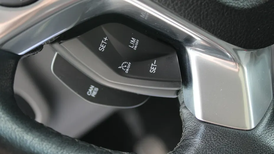 FORD Tourneo Connect -