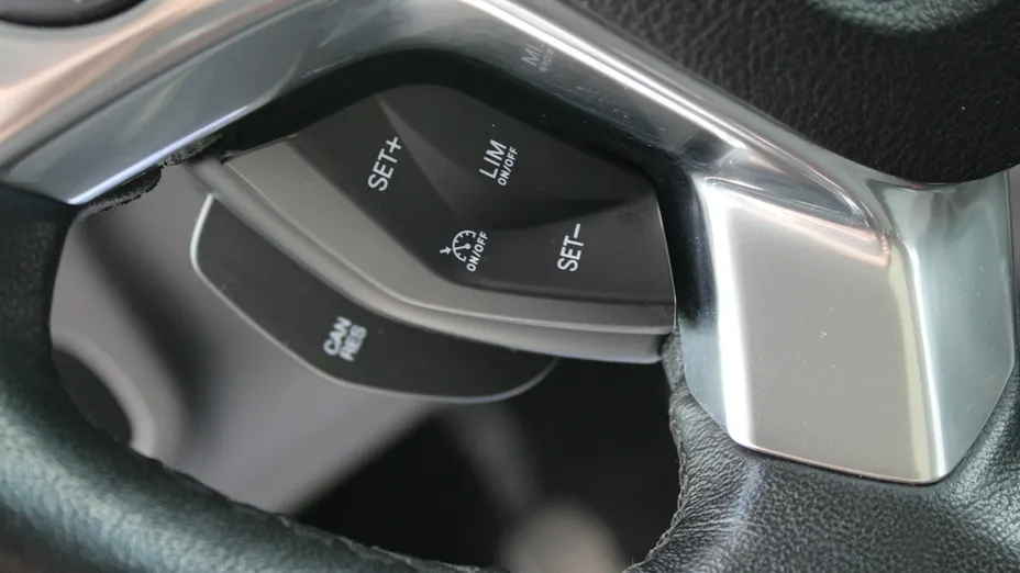 FORD Tourneo Connect -