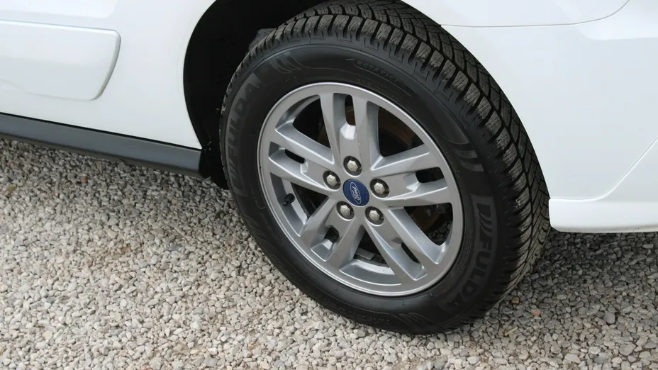 FORD Tourneo Connect -
