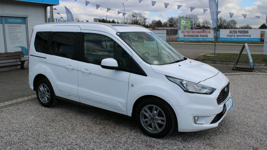 FORD Tourneo Connect -