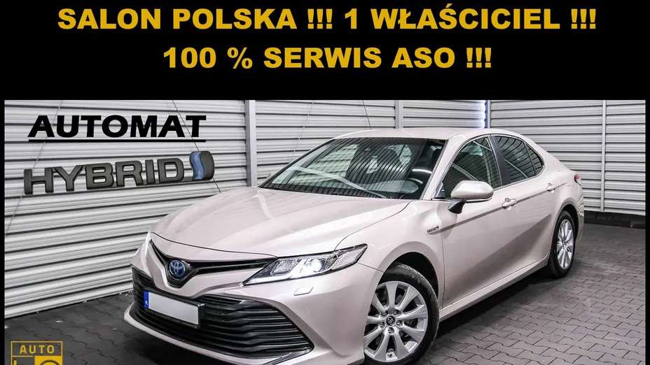 TOYOTA Camry -