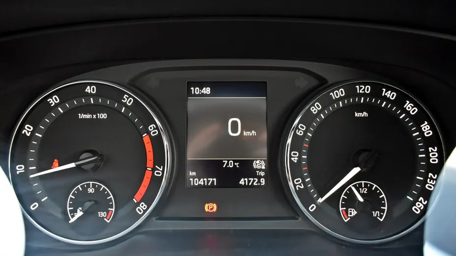 SKODA Octavia -