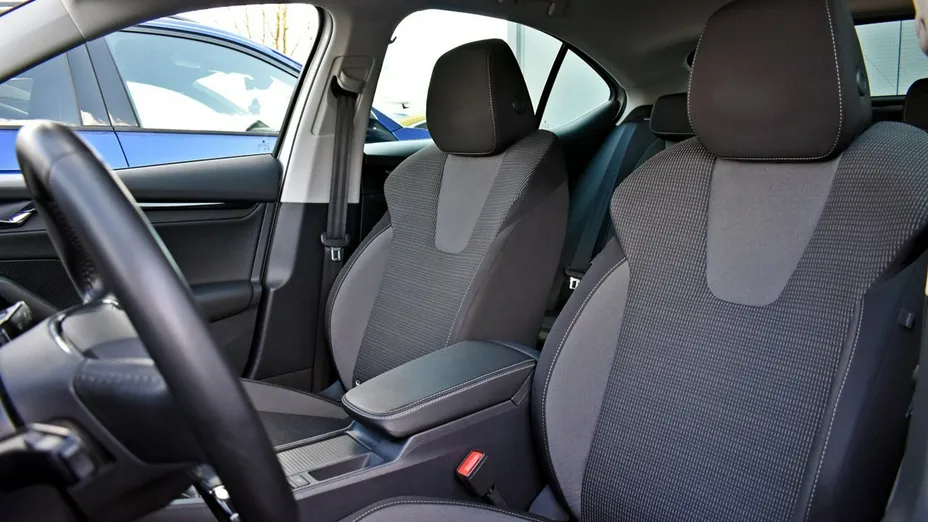 SKODA Octavia -