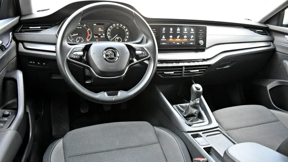 SKODA Octavia -