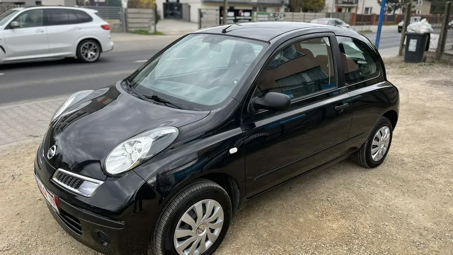 NISSAN Micra -