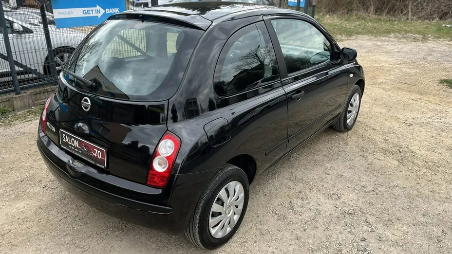 NISSAN Micra -