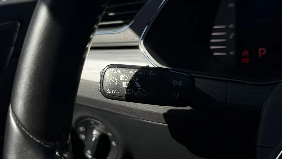 SKODA Superb -