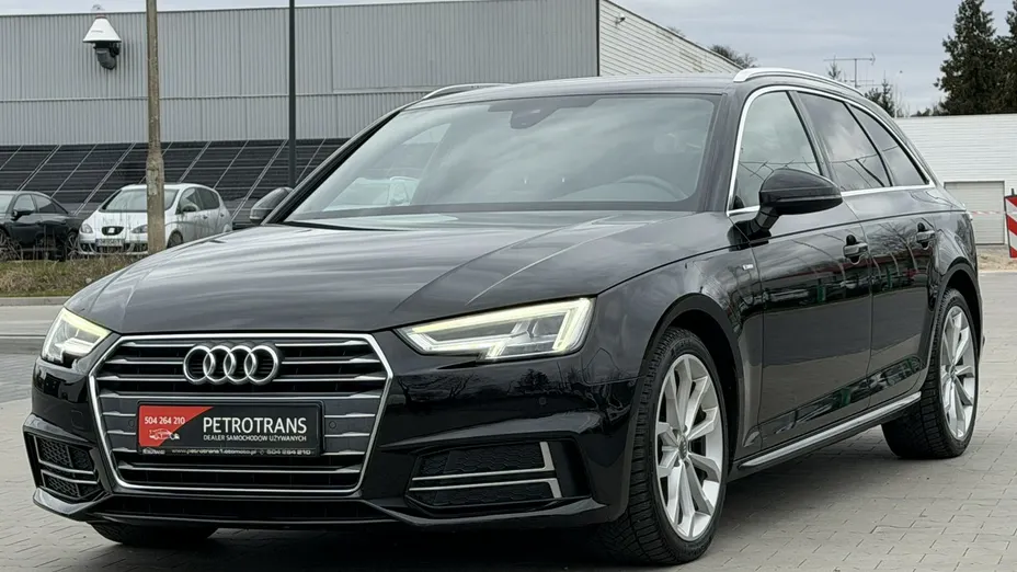 AUDI A4 -