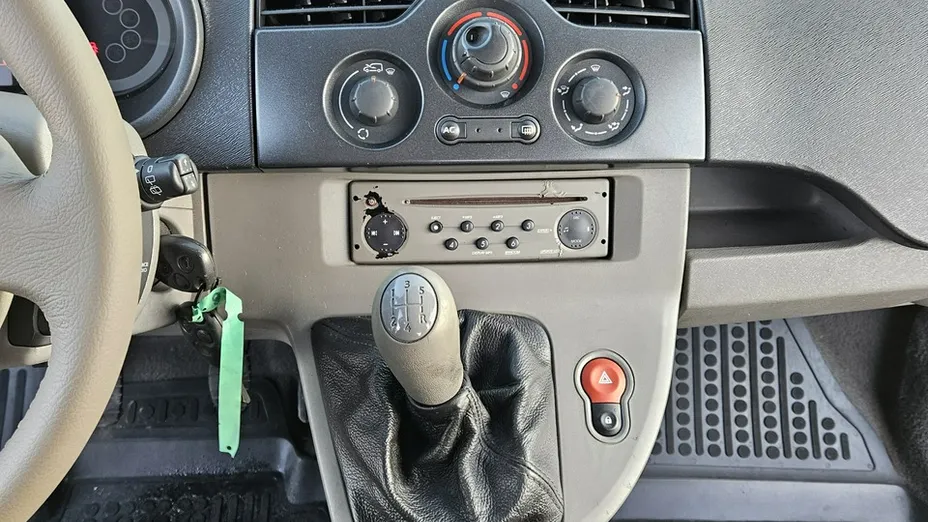 RENAULT Kangoo -