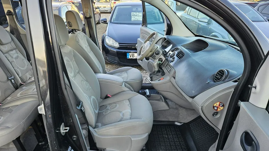 RENAULT Kangoo -