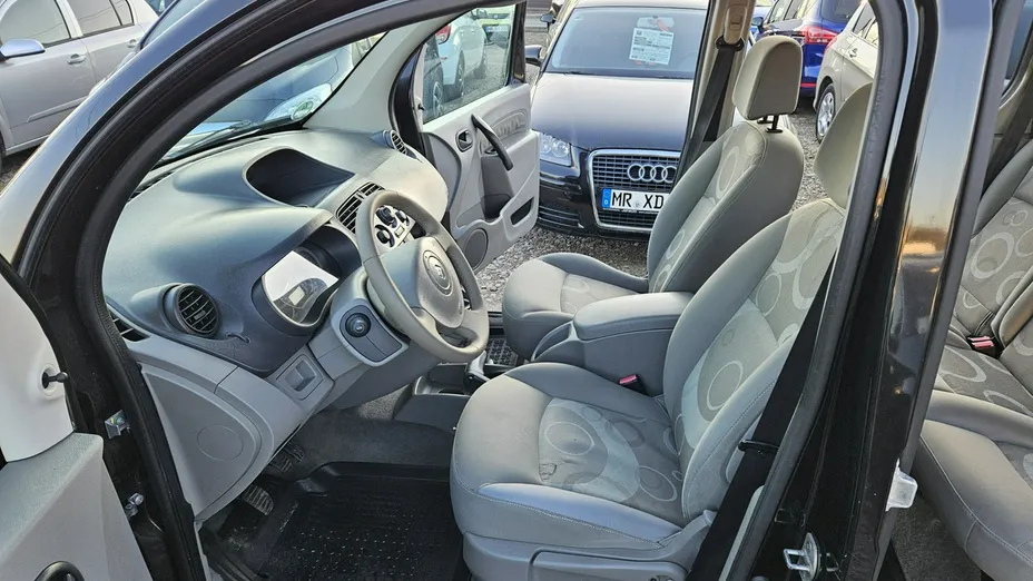 RENAULT Kangoo -