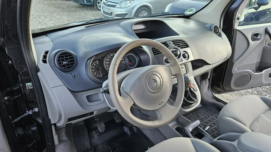 RENAULT Kangoo -