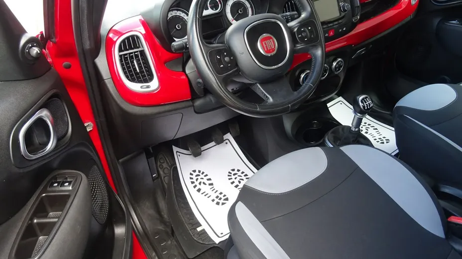 FIAT 500L -